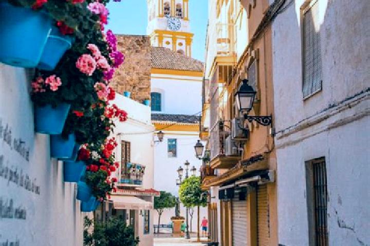 Escorts Romanos, Spain — Local Companions
