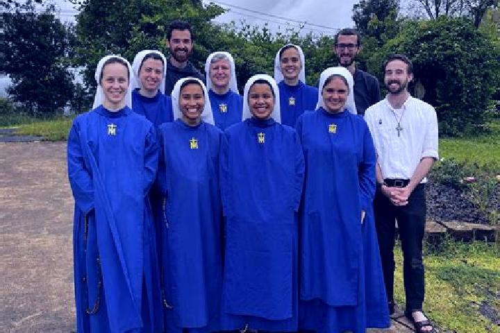 Escorts Rothbach, France — Local Companions
