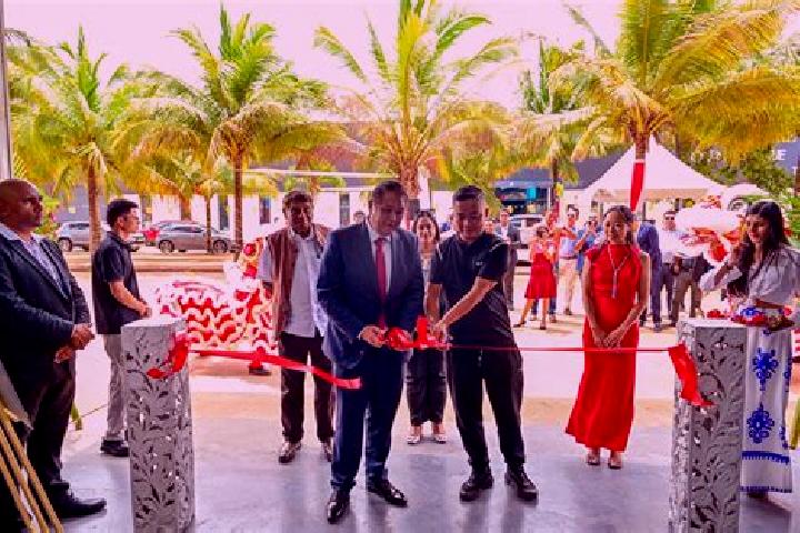 Escorts Rouge Terre, Mauritius — Local Companions