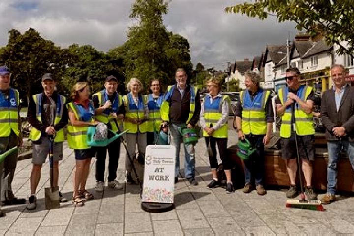 Escorts Roundwood, Ireland — Local Companions
