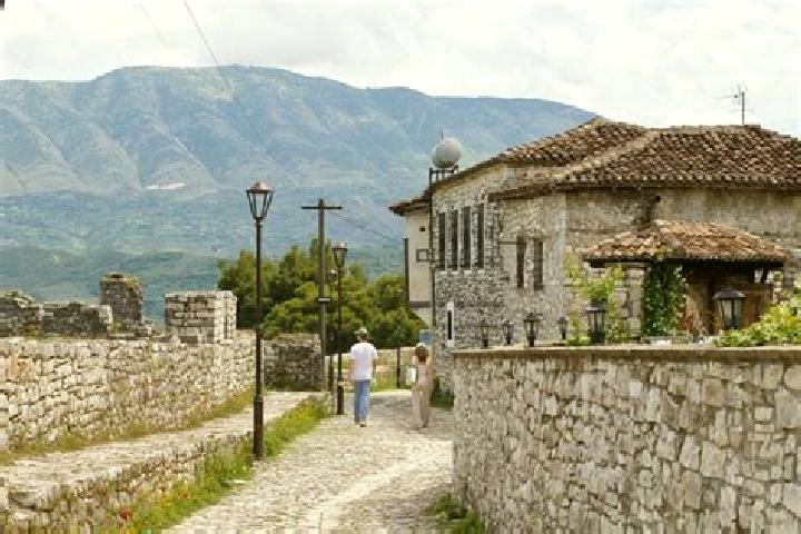 Escorts Rukaj, Albania — Local Companions