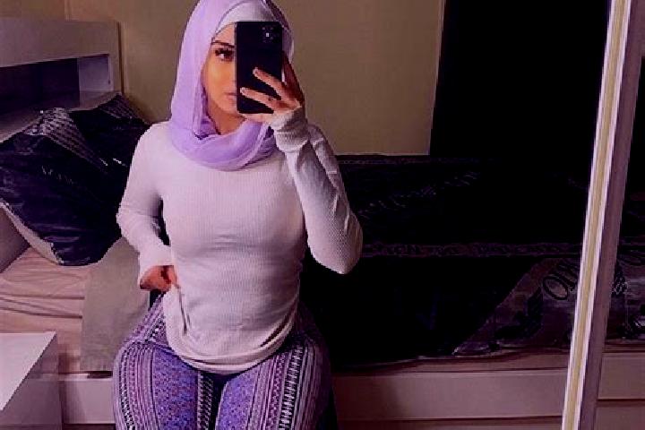 Escorts Rumah, Saudi Arabia — Local Companions