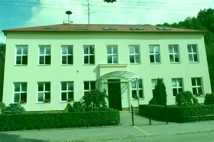 Escorts Rychnov nad Kneznou, Czech Republic — Local Companions