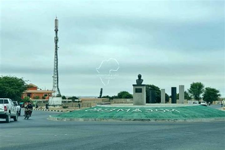 Escorts Sacomar, Angola — Local Companions
