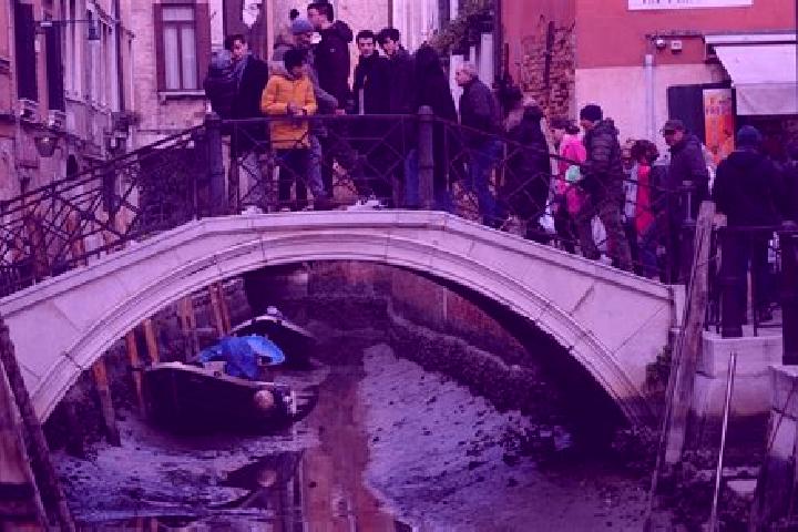 Escorts Saint Maurice, Italy — Local Companions