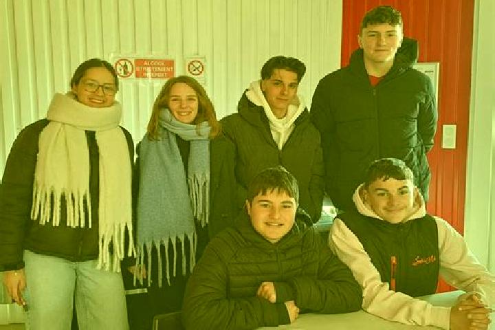 Escorts Saint-Prouant, France — Local Companions
