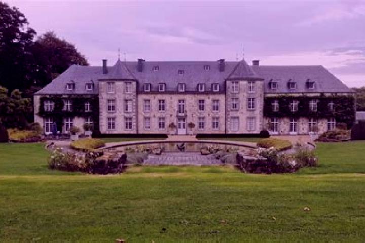 Escorts Saint-Severin-en Condroz, Belgium — Local Companions