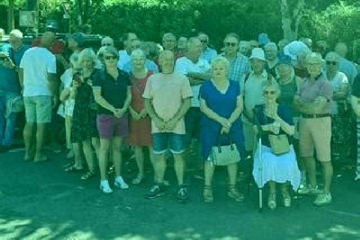 Escorts Saint-Sornin, France — Local Companions