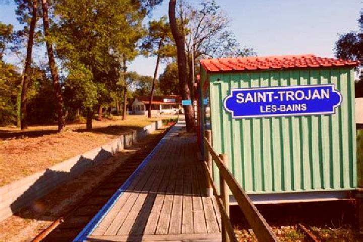 Escorts Saint-Trojan-les-Bains, France — Local Companions