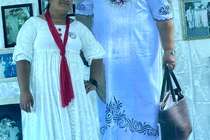 Escorts Sala ilua, Samoa — Local Companions