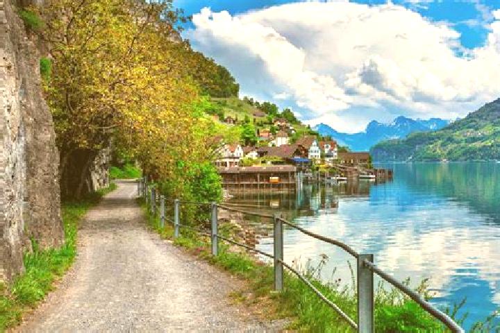 Escorts Samedan, Switzerland — Local Companions