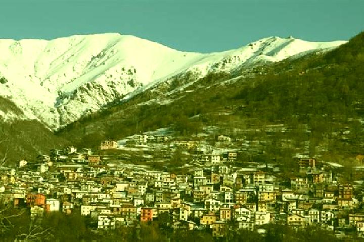 Escorts San Bartolomeo Val Cavargna, Italy — Local Companions