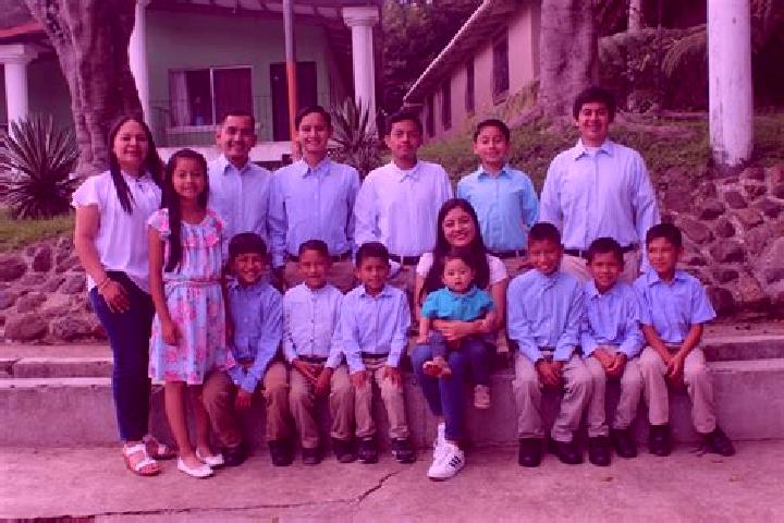 Escorts San Bernabe de las Canteras, Mexico — Local Companions