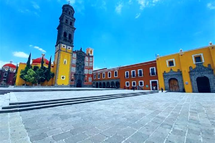 Escorts San Francisco Zacapexpan, Mexico — Local Companions