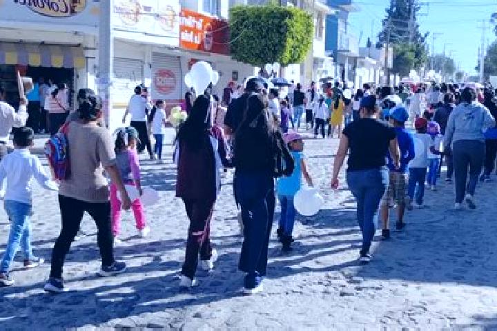 Escorts San Isidro Miranda, Mexico — Local Companions