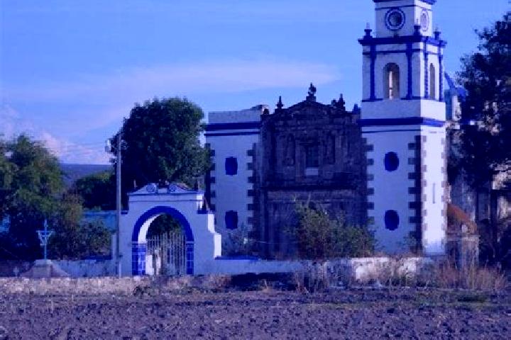 Escorts San Jeronimo Axochitlan, Mexico — Local Companions