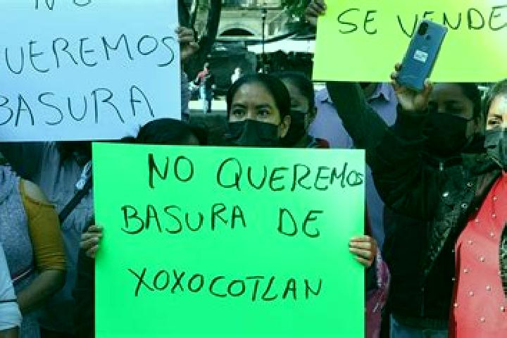 Escorts San Jeronimo Zegache, Mexico — Local Companions