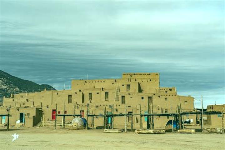 Escorts San Jorge Pueblo Nuevo, Mexico — Local Companions