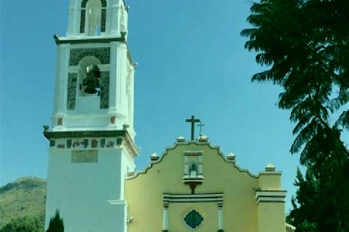 Escorts San Lucas Huitzilhuacan, Mexico — Local Companions