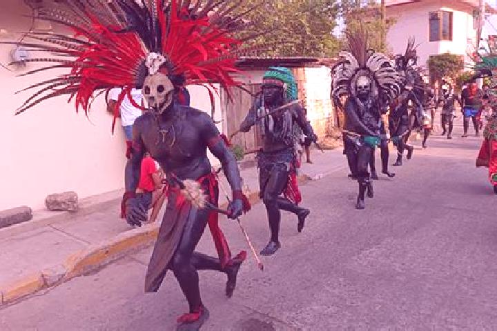 Escorts San Luis Acatlan, Mexico — Local Companions