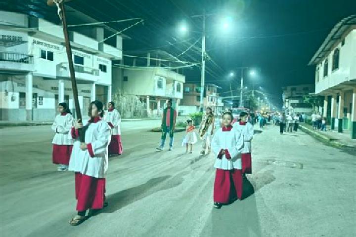 Escorts San Luis de Pambil, Ecuador — Local Companions