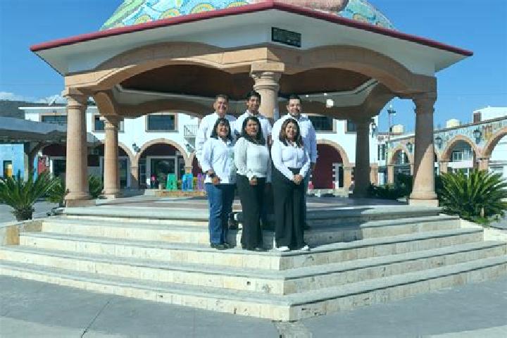 Escorts San Miguel Buenavista, Mexico — Local Companions