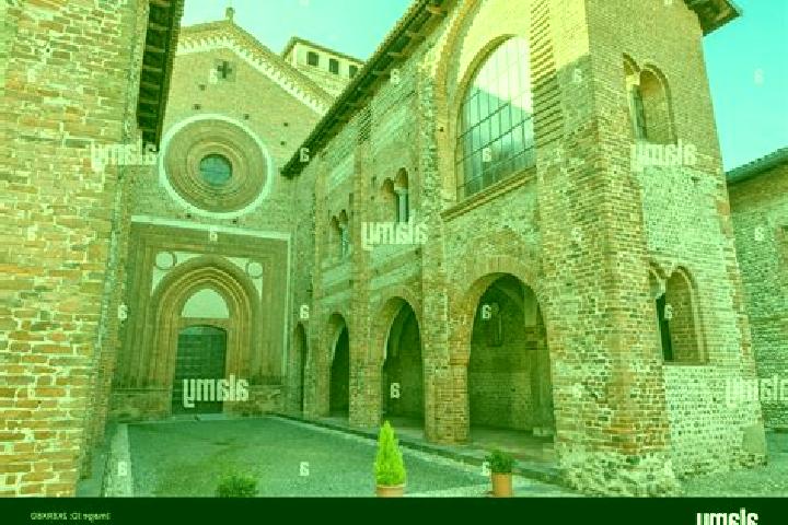 Escorts San Nazzaro Sesia, Italy — Local Companions