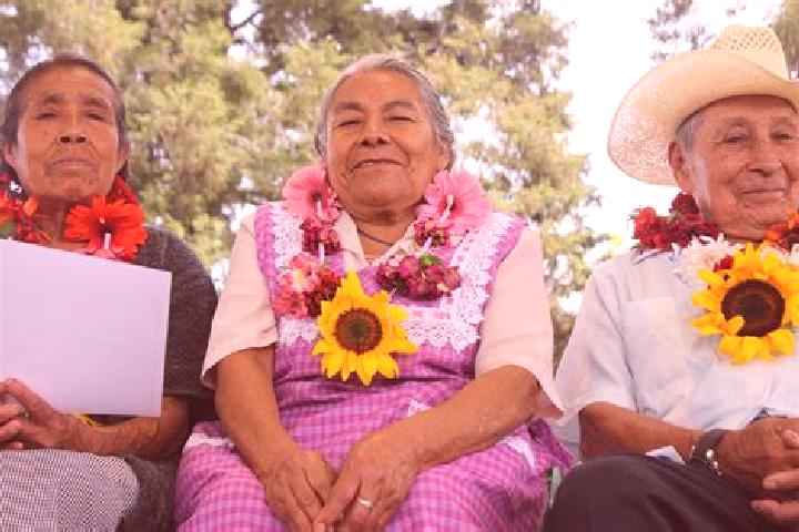 Escorts San Pedro Calantla, Mexico — Local Companions