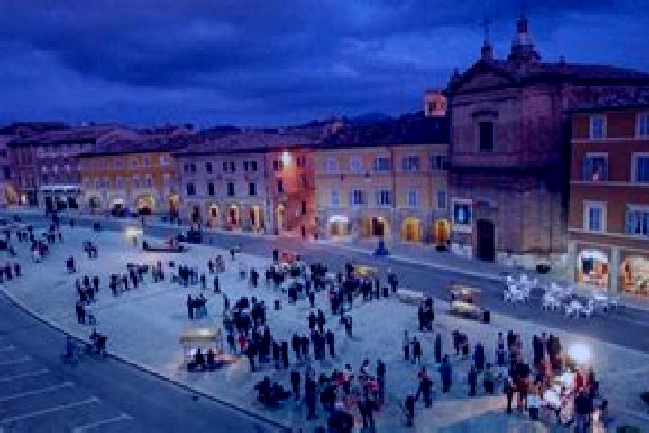 Escorts San Severino Marche, Italy — Local Companions
