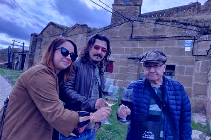 Escorts San Vicente de la Sonsierra, Spain — Local Companions