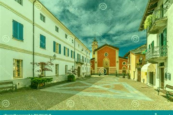Escorts Sanfront, Italy — Local Companions