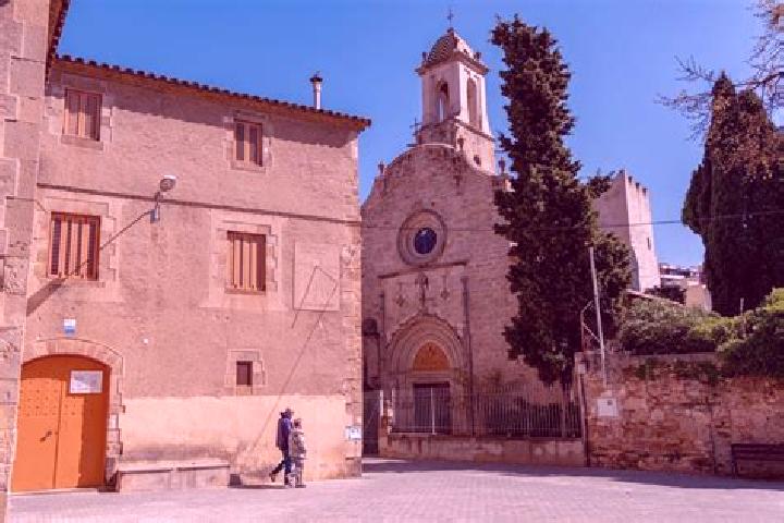 Escorts Sant Marti de Provencals, Spain — Local Companions