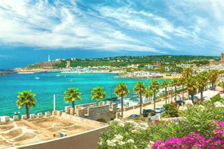 Escorts Santa Maria di Leuca, Italy — Local Companions