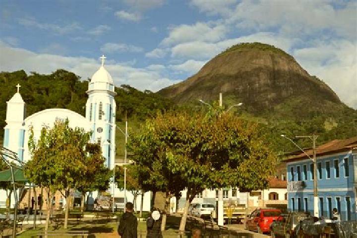 Escorts Santa Rita do Itueto, Brazil — Local Companions