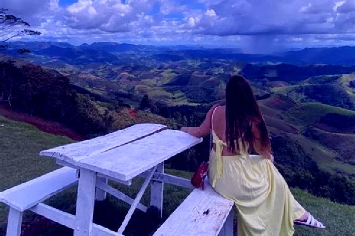 Escorts Santa Tereza do Oeste, Brazil — Local Companions