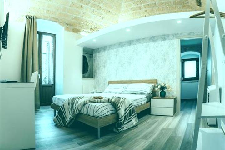 Escorts Santeramo in Colle, Italy — Local Companions