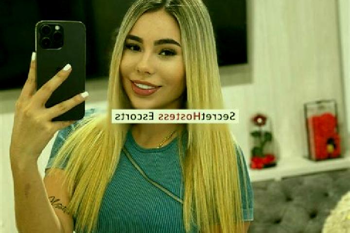 Escorts Santo Domingo, Colombia — Local Companions
