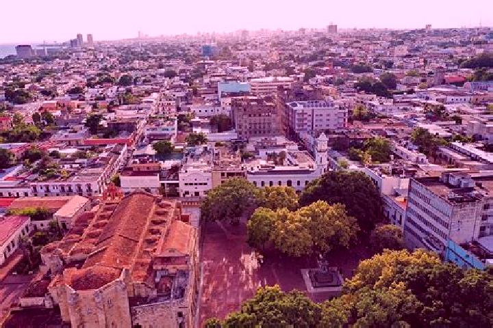 Escorts Santo Domingo, Panama — Local Companions