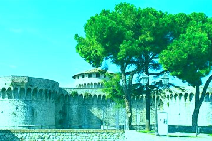 Escorts Santo Stefano di Magra, Italy — Local Companions