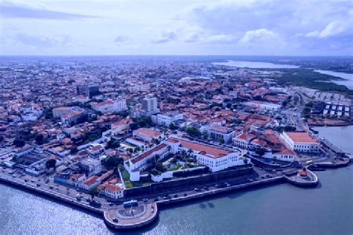 Escorts Sao Francisco do Maranhao, Brazil — Local Companions