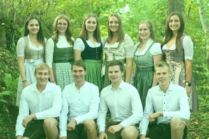Escorts Sarleinsbach, Austria — Local Companions
