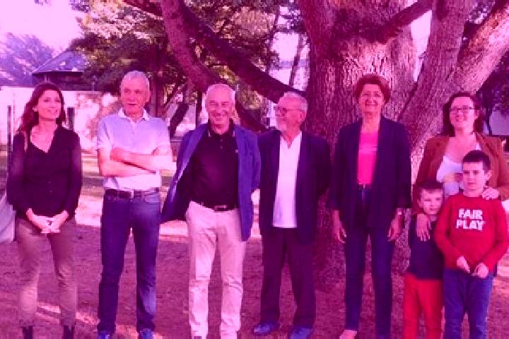 Escorts Sautron, France — Local Companions
