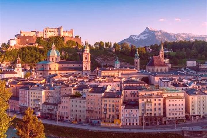 Escorts Scheiblingkirchen, Austria — Local Companions