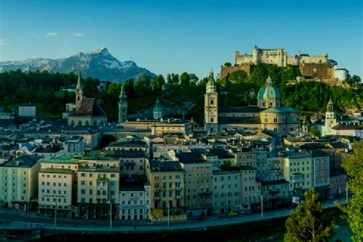 Escorts Schildorn, Austria — Local Companions