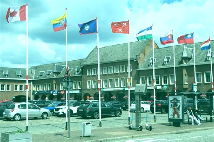 Escorts Schoten, Belgium — Local Companions