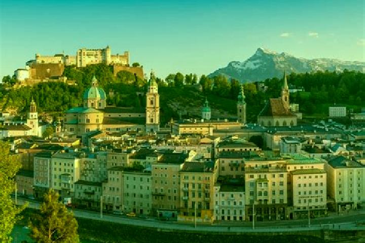Escorts Schweinbach, Austria — Local Companions