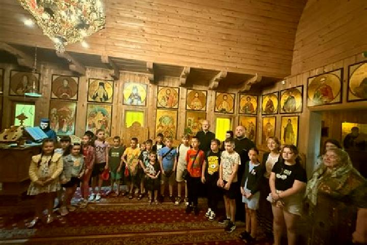 Escorts Scortaru Vechi, Romania — Local Companions