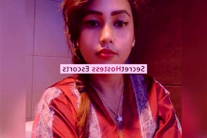 Escorts Sebaren, Indonesia — Local Companions
