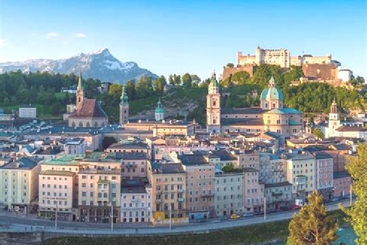 Escorts Seitenberg, Austria — Local Companions