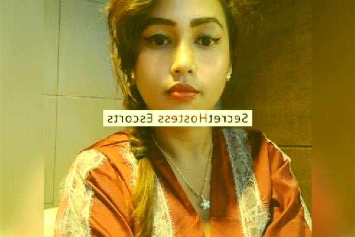 Escorts Semiring, Indonesia — Local Companions